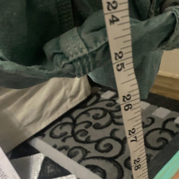 Sundance Teal Cropped Pants - Picture 8 of 9